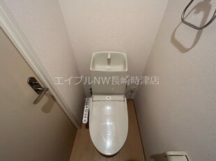 ラトゥール若葉の物件内観写真